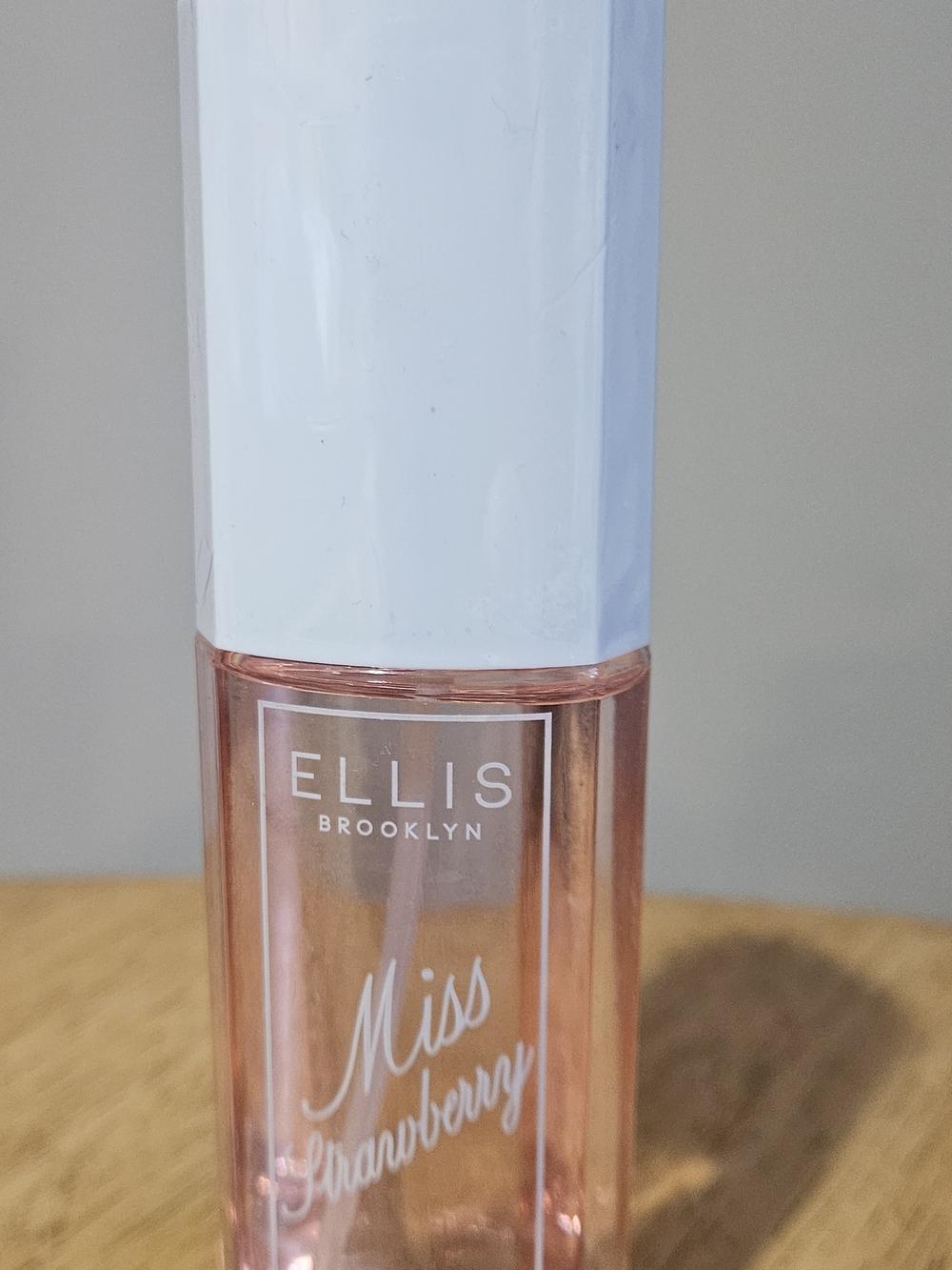 Ellis Booklyn Miss Strawberry Bosy Mist 90ml